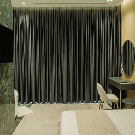 Comfort Suites Golem  Εξωτερικό φωτογραφία