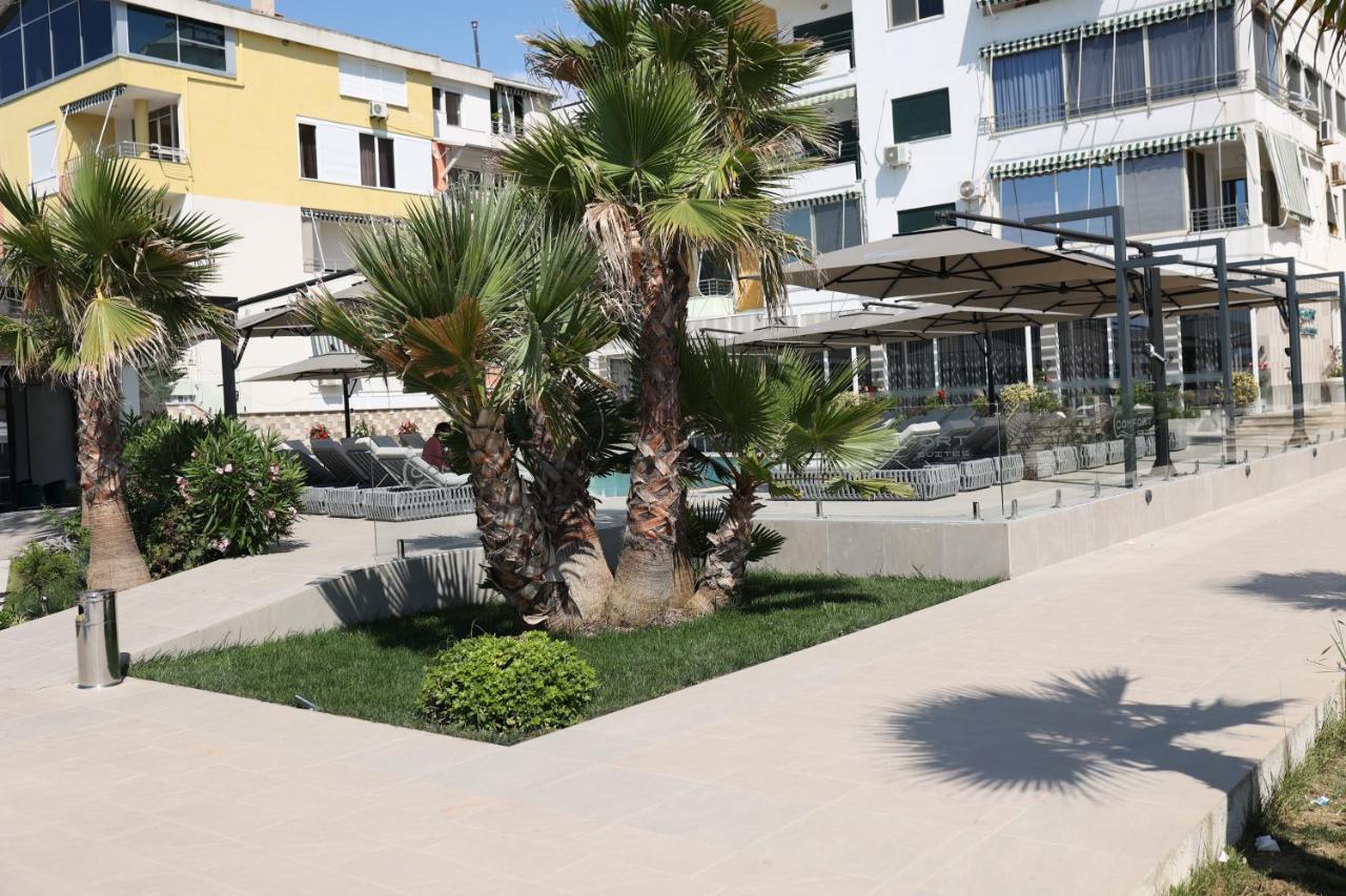 Comfort Suites Golem  Εξωτερικό φωτογραφία