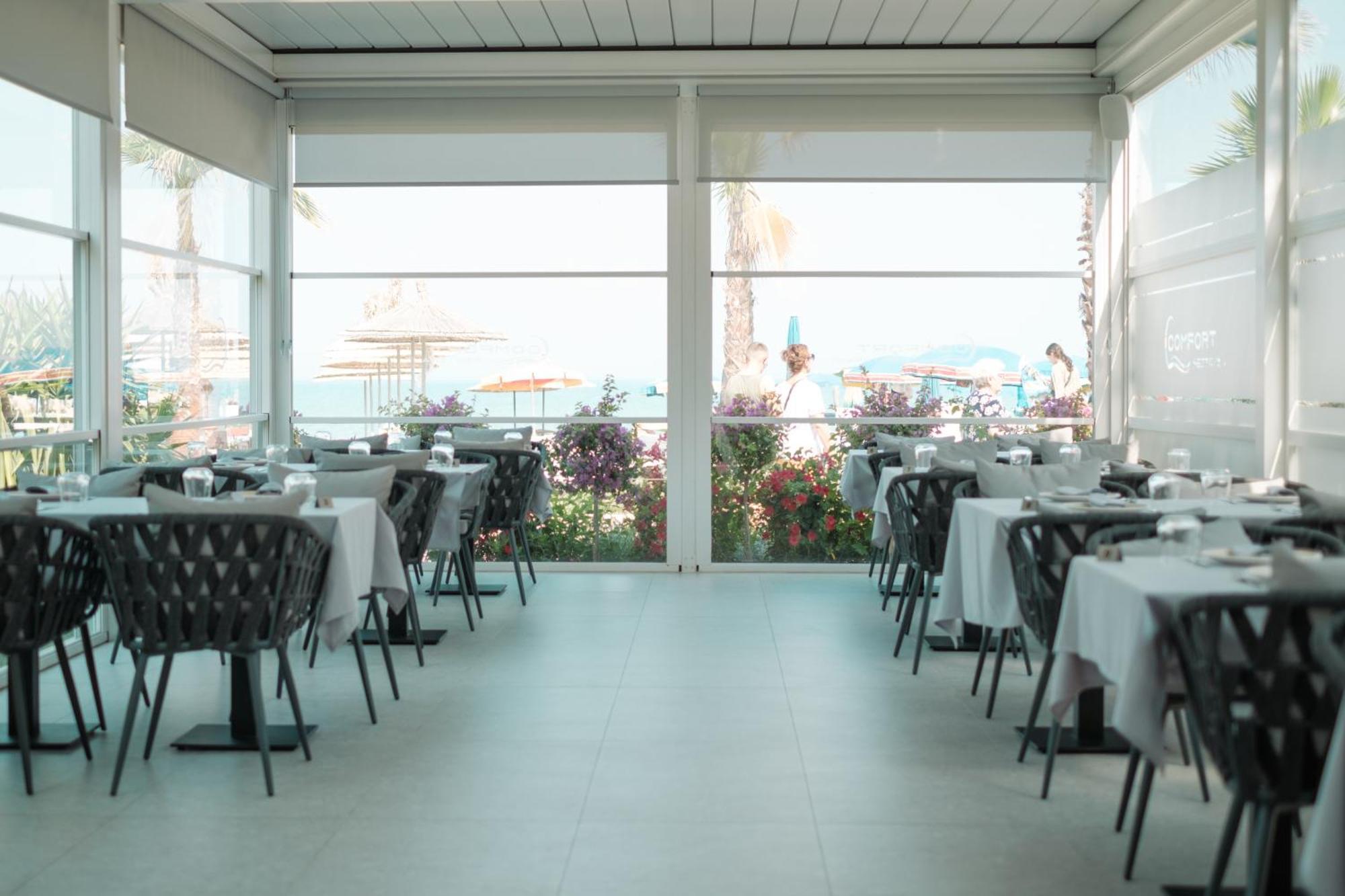 Comfort Suites Golem  Εξωτερικό φωτογραφία