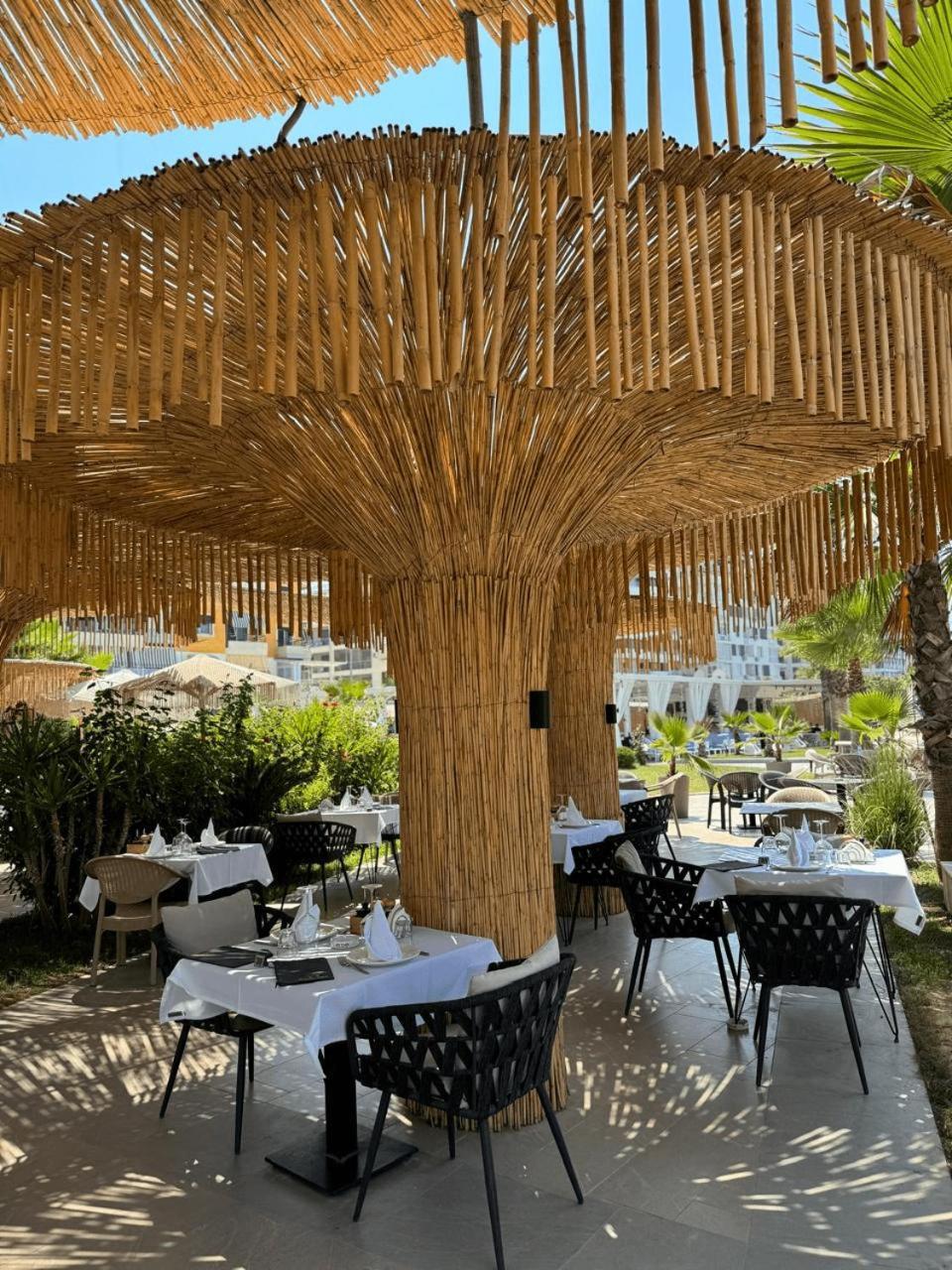 Comfort Suites Golem  Εξωτερικό φωτογραφία