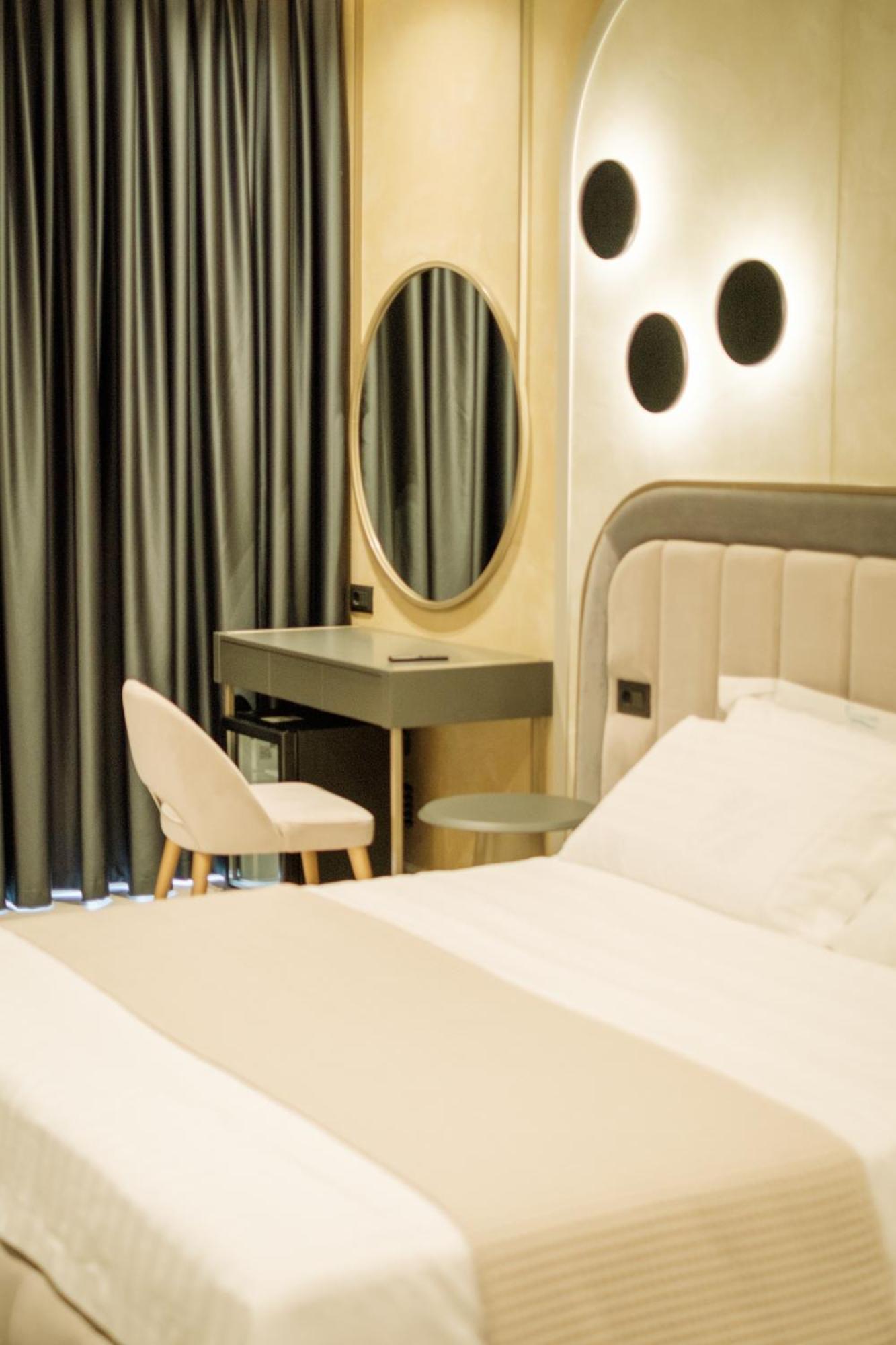 Comfort Suites Golem  Εξωτερικό φωτογραφία