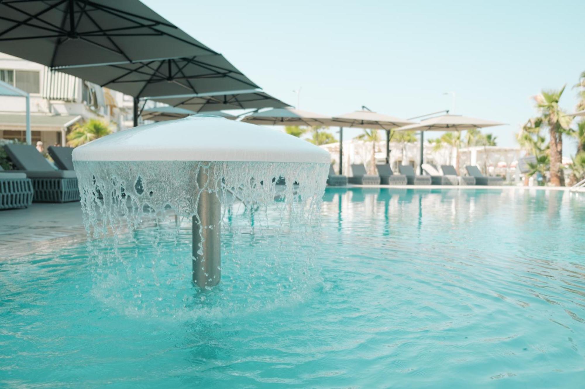Comfort Suites Golem  Εξωτερικό φωτογραφία
